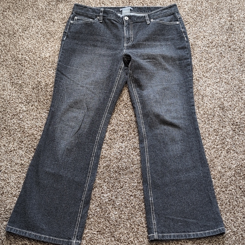 Ann Taylor Curvy Fit Boot Cut Jeans With Stretch Size 12
